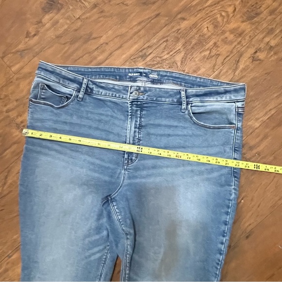 Old navy plus size high rise super skinny jeans light Wash pockets stretchy 24w - Picture 2 of 10